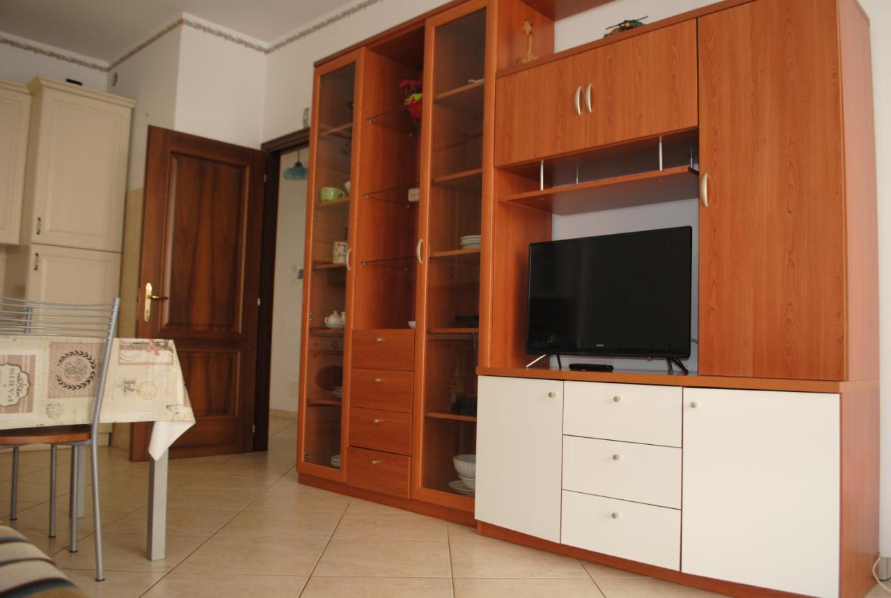 Appartamento A Marina dʼAndora Exteriör bild
