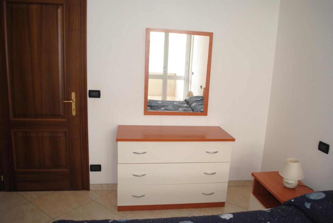 Appartamento A Marina dʼAndora Exteriör bild